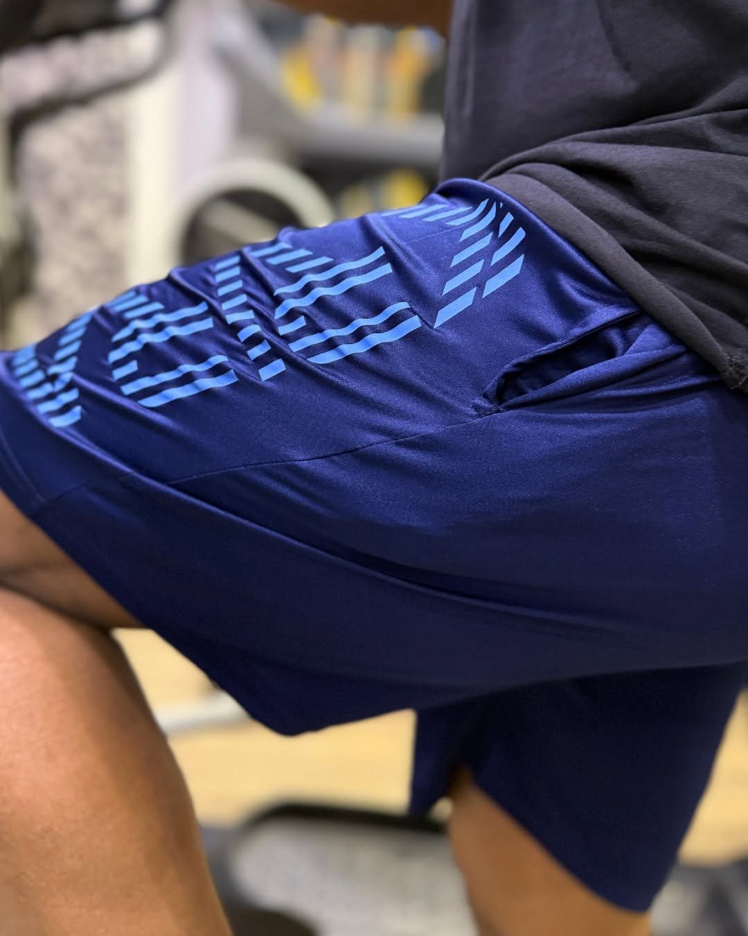 Krira Aero Shorts view 2